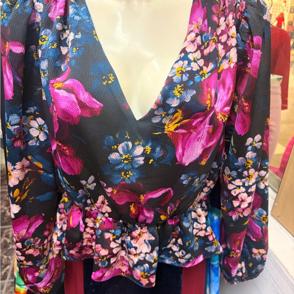 Express Black Floral V-Neck Blouse